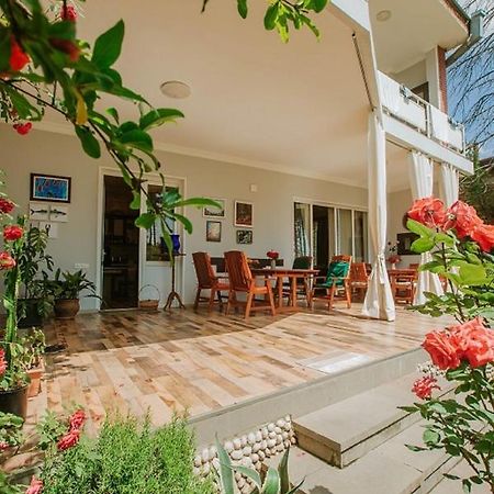 Neli & Zaal Guest House Telavi Exteriér fotografie