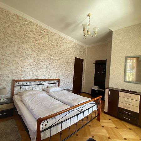 Neli & Zaal Guest House Telavi Exteriér fotografie