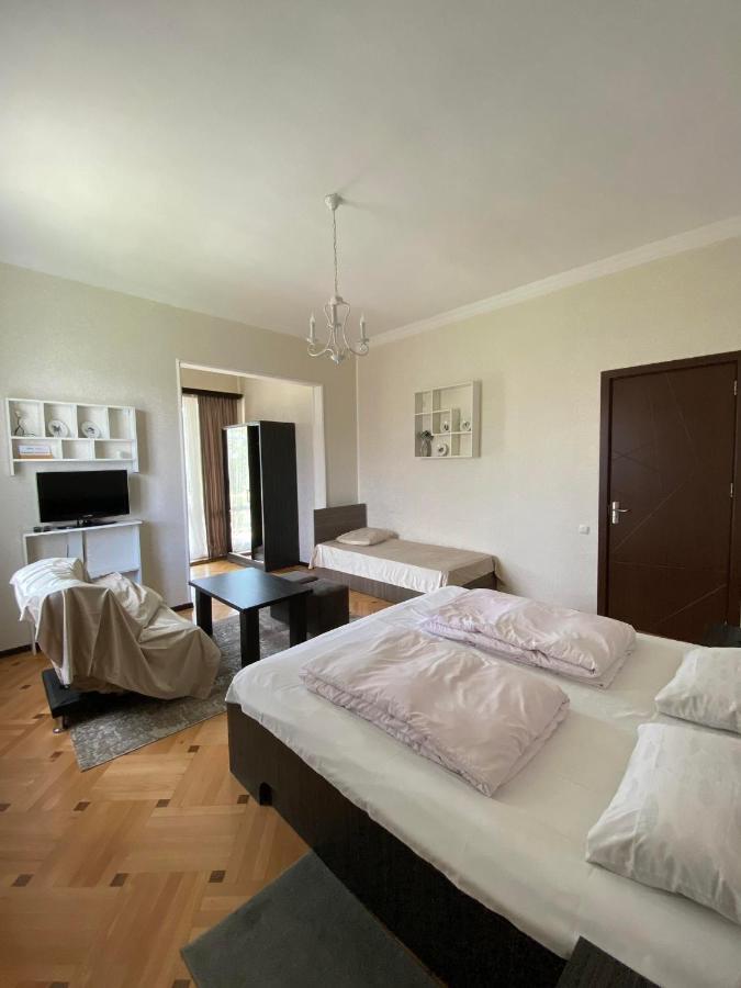 Neli & Zaal Guest House Telavi Exteriér fotografie