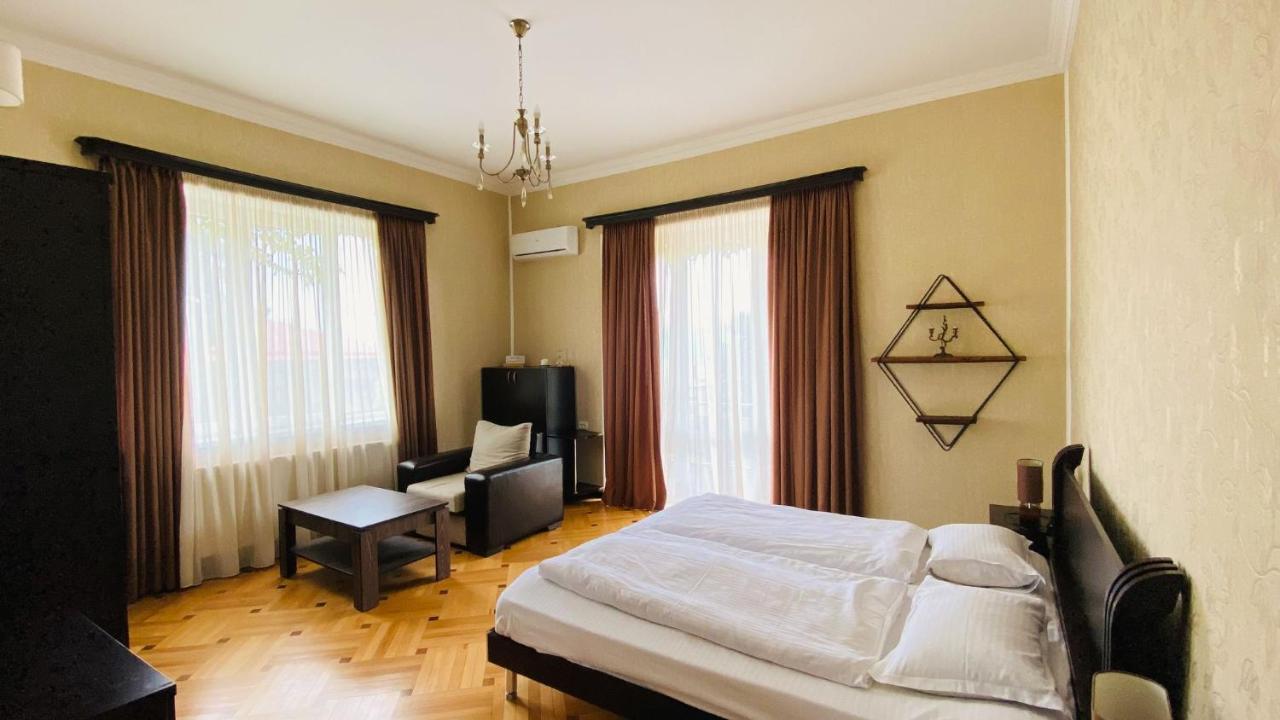 Neli & Zaal Guest House Telavi Exteriér fotografie